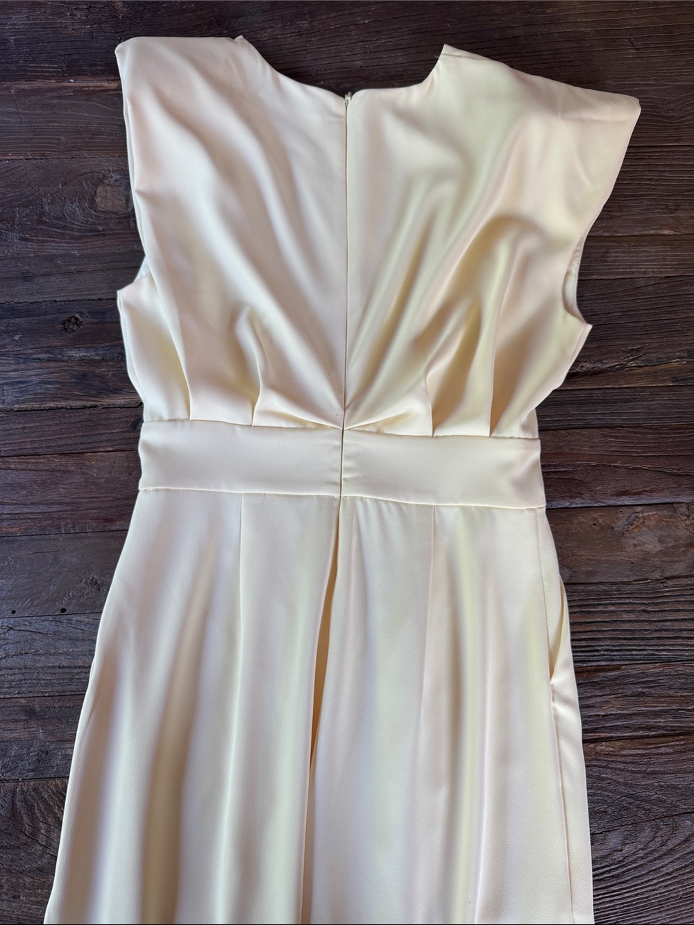 FeHaute pale yellow wide leg sleeveless dressy jumpsuit NWT size 2 XS/S - Picture 10 of 12